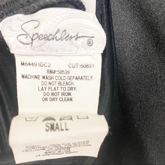 Speechless Black & White Backless Knee Length Formal Dress - Picture 9 of 11